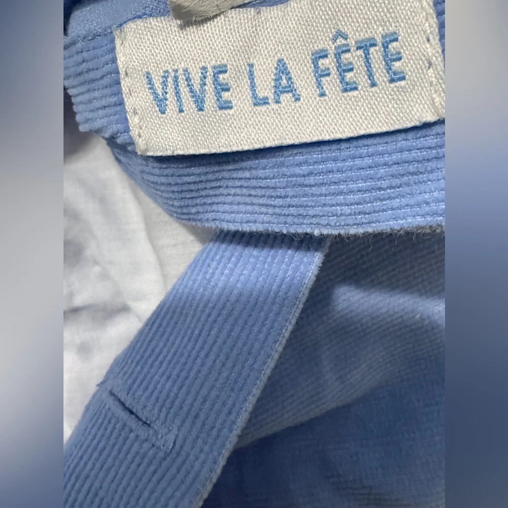 Vive la fete size 5 light corduroy smocked dress